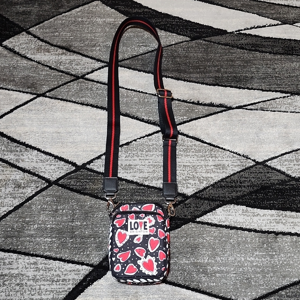 BRIGHTON GRAPHIC HEARTS-A-FLUTTER UTILITY CROSSBODY BAG